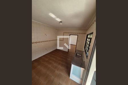 Casa à venda com 3 quartos, 100m² em Centro, Diadema