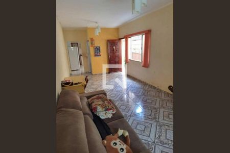 Casa à venda com 3 quartos, 160m² em Cidade Mãe do Céu, São Paulo