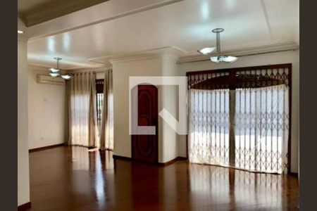 Casa à venda com 4 quartos, 300m² em Parque Sao Domingos, São Paulo