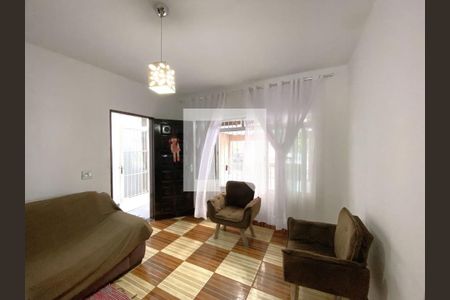 Casa à venda com 3 quartos, 130m² em Socorro, São Paulo