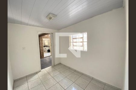 Casa à venda com 3 quartos, 224m² em Vila Ivone, São Paulo