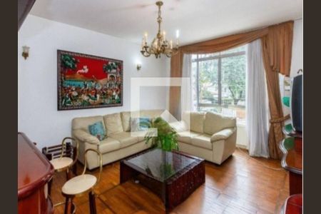 Casa à venda com 3 quartos, 151m² em Parque Colonial, São Paulo