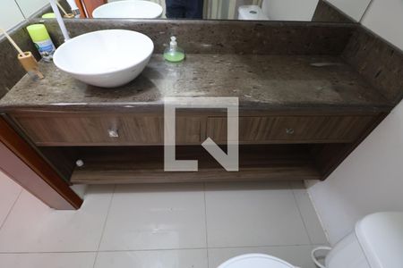 Lavabo de casa à venda com 2 quartos, 87m² em São José, Canoas
