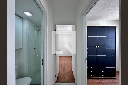 Corredor  de apartamento para alugar com 2 quartos, 32m² em Vila Socorro, São Paulo