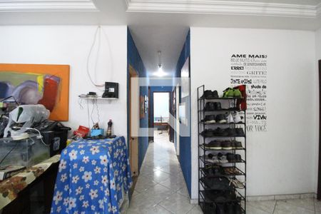 Sala 2 - Corredor de casa de condomínio para alugar com 5 quartos, 168m² em Taquara, Rio de Janeiro