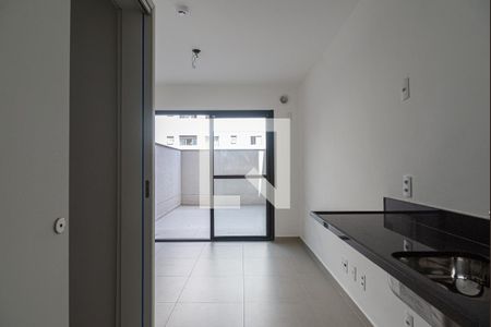 Cozinha de kitnet/studio para alugar com 1 quarto, 29m² em Bela Vista, São Paulo