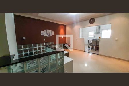 Sala de casa para alugar com 3 quartos, 130m² em Padroeira, Osasco