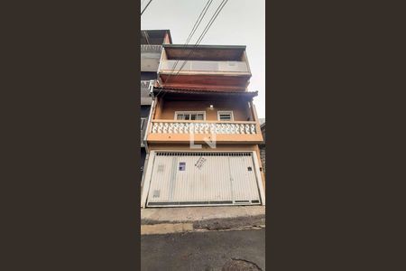 Fachada da Casa de casa à venda com 3 quartos, 130m² em Padroeira, Osasco