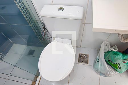 banheiro social de apartamento à venda com 2 quartos, 48m² em Curicica, Rio de Janeiro