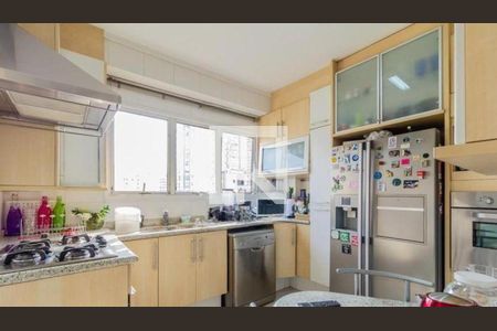 Foto 01 de apartamento à venda com 3 quartos, 345m² em Vila Uberabinha, São Paulo