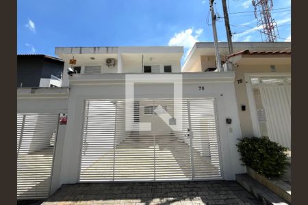 Fachada de casa à venda com 4 quartos, 230m² em Vila Clementino, São Paulo