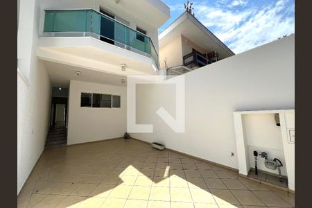 Garagem de casa à venda com 4 quartos, 230m² em Vila Clementino, São Paulo