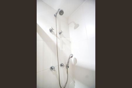 Chuveiro de kitnet/studio para alugar com 1 quarto, 27m² em Vila Matilde, São Paulo
