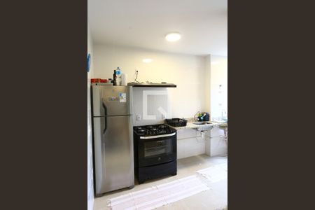 Cozinha de apartamento para alugar com 2 quartos, 52m² em Paraíso do Morumbi, São Paulo