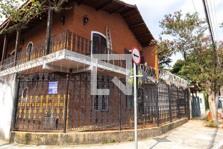 Fachada de casa à venda com 4 quartos, 162m² em Vila Sao Joao, Guarulhos