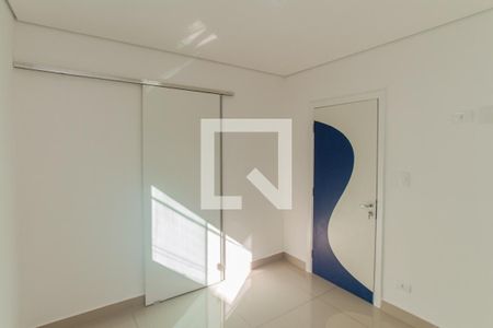 Suíte de casa para alugar com 2 quartos, 81m² em Vila Nivi, São Paulo