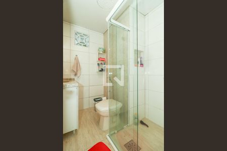 Banheiro de casa à venda com 4 quartos, 200m² em Morro Santana, Porto Alegre