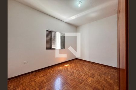 Quarto 1 de casa para alugar com 2 quartos, 100m² em Jardim Utinga, Santo André