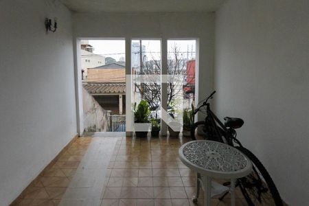Hall de entrada de casa à venda com 7 quartos, 233m² em Vila Divina Pastora, São Paulo