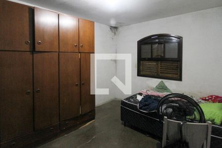 Quarto 05 de casa à venda com 7 quartos, 233m² em Vila Divina Pastora, São Paulo