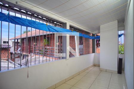 Varanda de casa à venda com 2 quartos, 180m² em Canudos, Novo Hamburgo