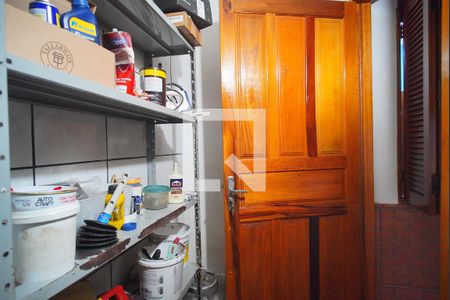 Despensa de casa à venda com 2 quartos, 180m² em Canudos, Novo Hamburgo