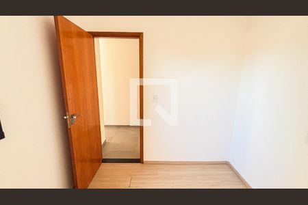 Quarto de apartamento para alugar com 2 quartos, 58m² em Vila Eldizia, Santo André