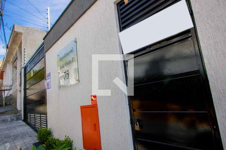 Fachada e placa de apartamento para alugar com 2 quartos, 115m² em Vila Eldizia, Santo André