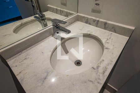 Banheiro de kitnet/studio à venda com 1 quarto, 25m² em Sumarezinho, São Paulo