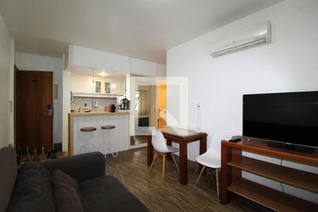 Sala/Cozinha de kitnet/studio para alugar com 1 quarto, 40m² em Itaim Bibi, São Paulo