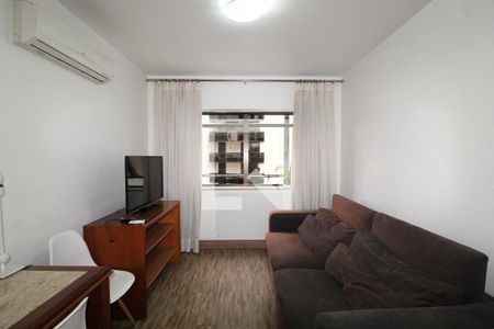 Sala/Cozinha de kitnet/studio para alugar com 1 quarto, 40m² em Itaim Bibi, São Paulo