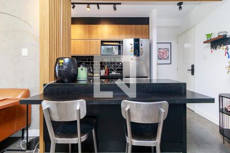 Cozinha de apartamento à venda com 2 quartos, 104m² em Chácara Santo Antônio, São Paulo
