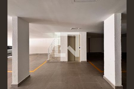 Garagem de apartamento para alugar com 3 quartos, 90m² em Vila Assunção, Santo André