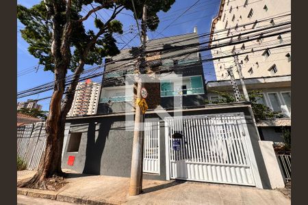 Fachada + plaquinha  de apartamento para alugar com 3 quartos, 90m² em Vila Assunção, Santo André