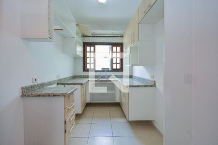 Cozinha de casa para alugar com 1 quarto, 35m² em Campo Grande, São Paulo