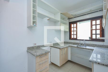 Cozinha de casa para alugar com 1 quarto, 35m² em Campo Grande, São Paulo