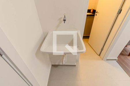 Sala/Cozinha de apartamento para alugar com 1 quarto, 40m² em Água Verde, Curitiba