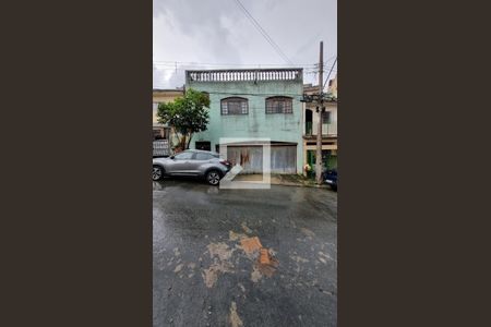 Fachada de casa à venda com 5 quartos, 240m² em Jardim Vila Galvao, Guarulhos