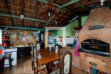 Espaço Gourmet de casa à venda com 5 quartos, 240m² em Jardim Vila Galvao, Guarulhos