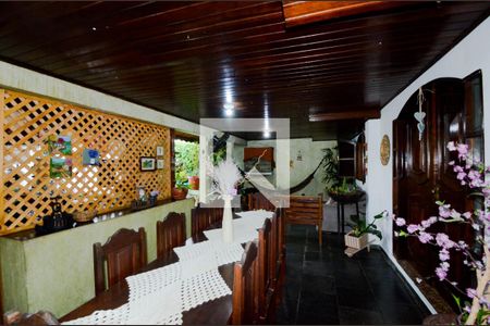 Varanda  de casa à venda com 5 quartos, 240m² em Jardim Vila Galvao, Guarulhos