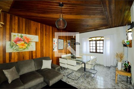 Edícula - Sala de casa à venda com 5 quartos, 240m² em Jardim Vila Galvao, Guarulhos