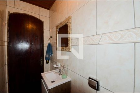 Lavabo de casa à venda com 5 quartos, 240m² em Jardim Vila Galvao, Guarulhos