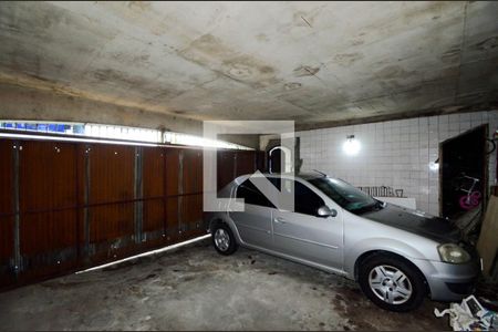Garagem de casa à venda com 5 quartos, 240m² em Jardim Vila Galvao, Guarulhos