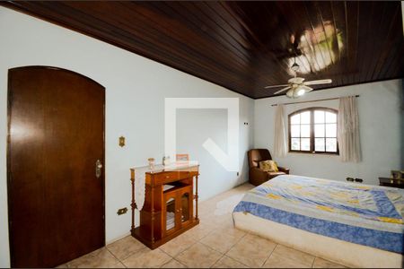 Quarto 1 de casa à venda com 5 quartos, 240m² em Jardim Vila Galvao, Guarulhos