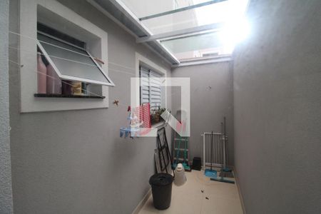 Cozinha / Área de Serviço de apartamento para alugar com 2 quartos, 40m² em Vila Pauliceia, São Paulo