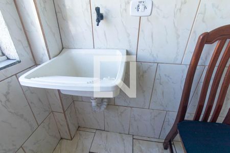 Cozinha e Área de Serviço de apartamento para alugar com 2 quartos, 51m² em Cidade Jardim, São José dos Pinhais