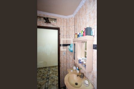 Banheiro Casa 2 de casa à venda com 5 quartos, 270m² em Piraporinha, Diadema