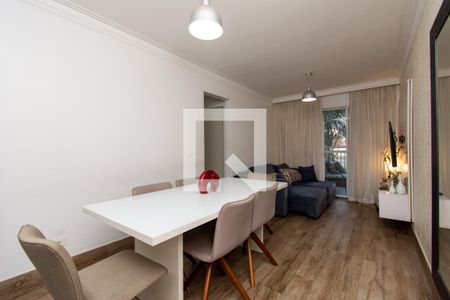 Sala de apartamento à venda com 2 quartos, 56m² em Vila Galvão, Guarulhos