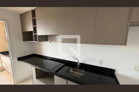 Cozinha de apartamento para alugar com 1 quarto, 52m² em Csg 3, Brasília