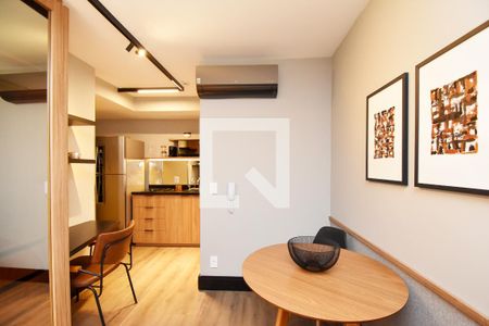 mesa de jantar de kitnet/studio à venda com 1 quarto, 30m² em Vila Mariana, São Paulo